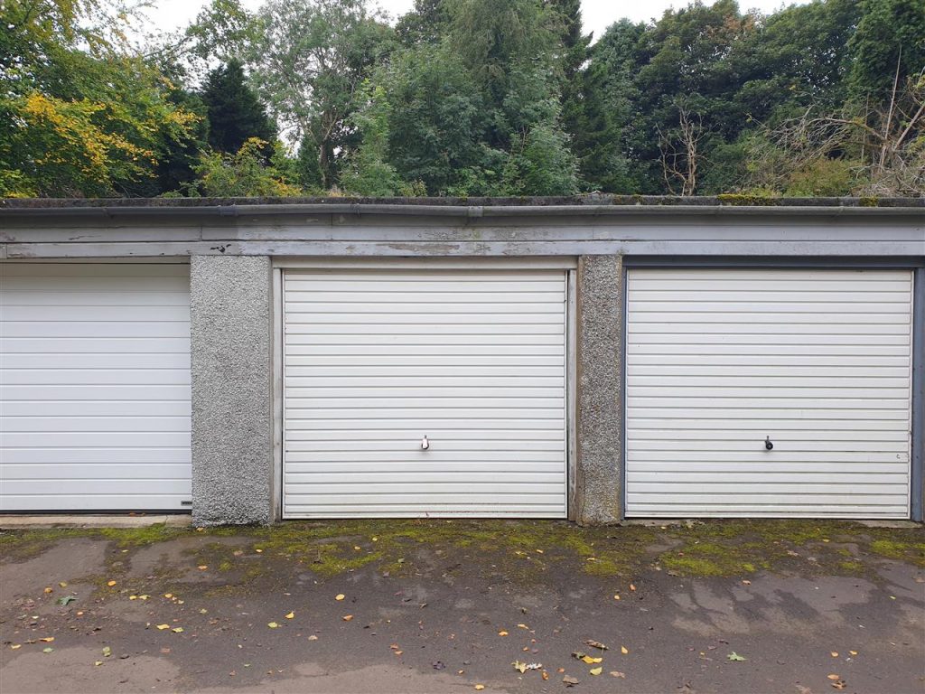Castleton Drive, Newton Mearns