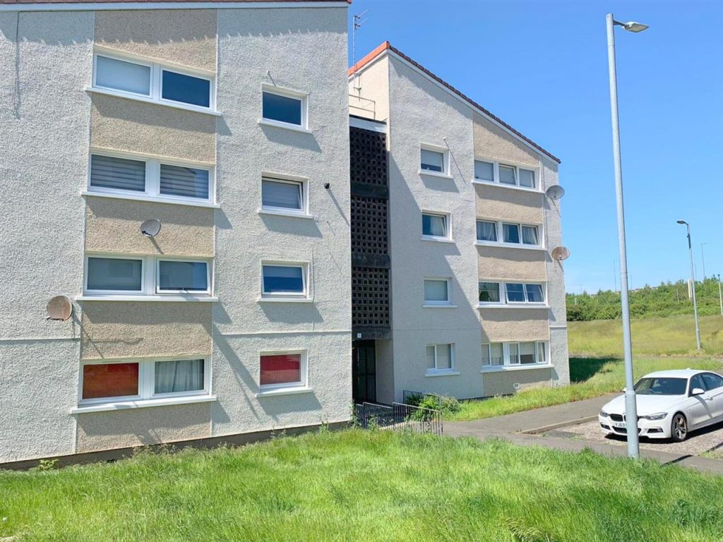 Western Avenue, Rutherglen