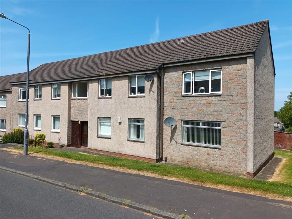 Ormiston Drive, Hamilton
